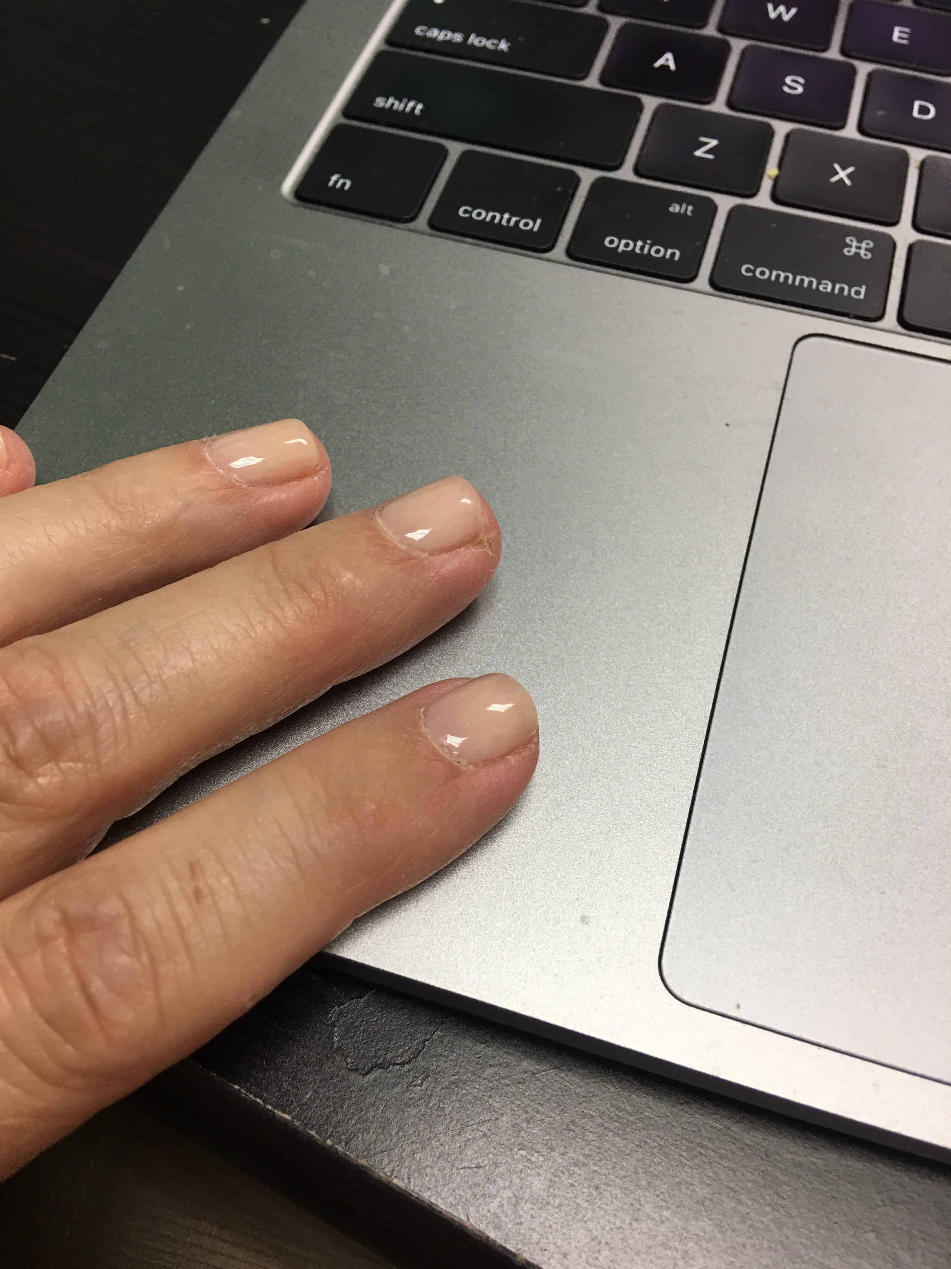 nails