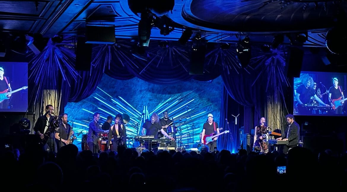 Harrison/Belew concert