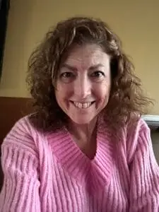 Hilary when she got home from surgery