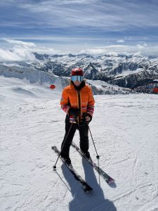hilary skiing 