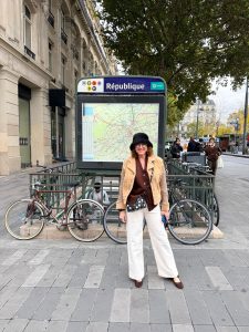Hilary by republique